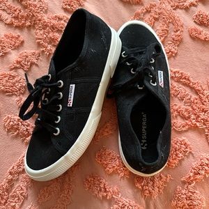 Superga Classic Women’s Sneakers Sz 38 Black